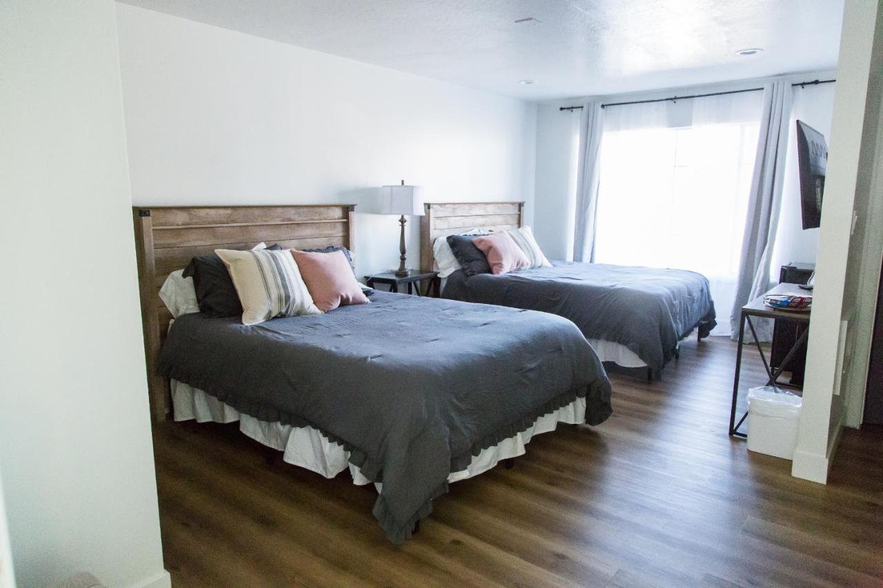 Happy Trails Bed & Breakfast